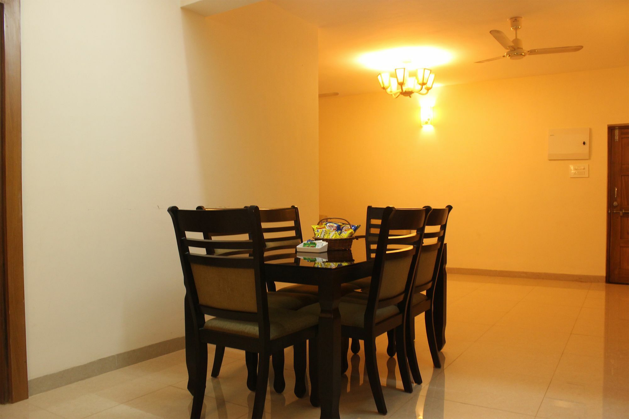 Boutique 2 Bhk North Goa Road Leilighet Sangolda Eksteriør bilde